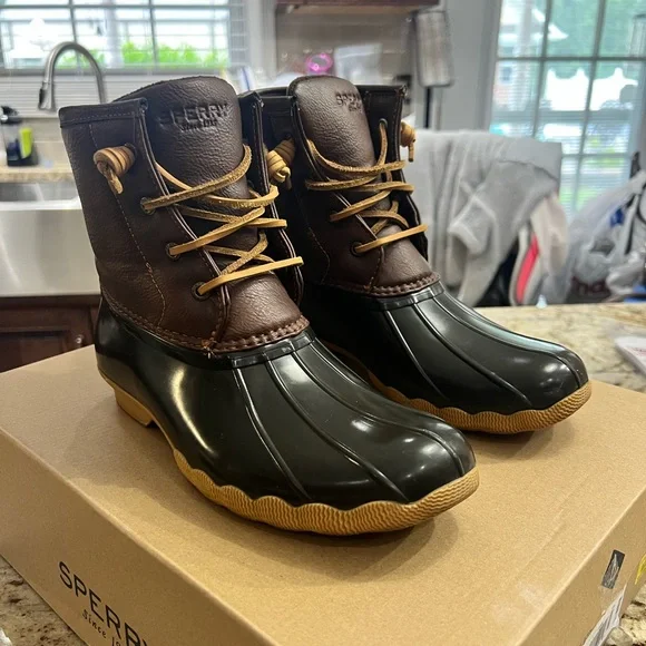 Sperry Saltwater Duck Boots - Picture 1 of 7